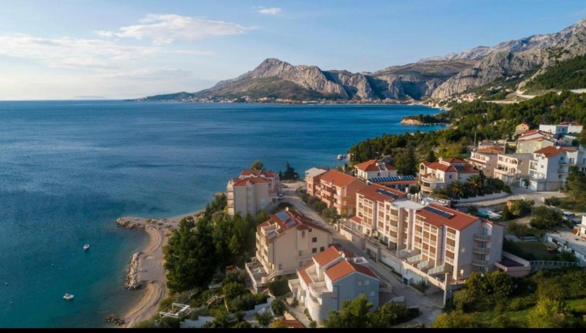 Apartment Ines Omiš Eksteriør bilde
