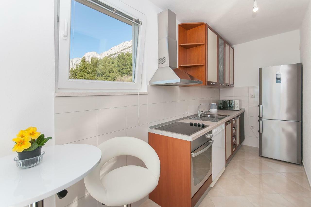 Apartment Ines Omiš Eksteriør bilde