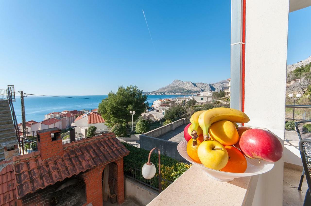 Apartment Ines Omiš Eksteriør bilde